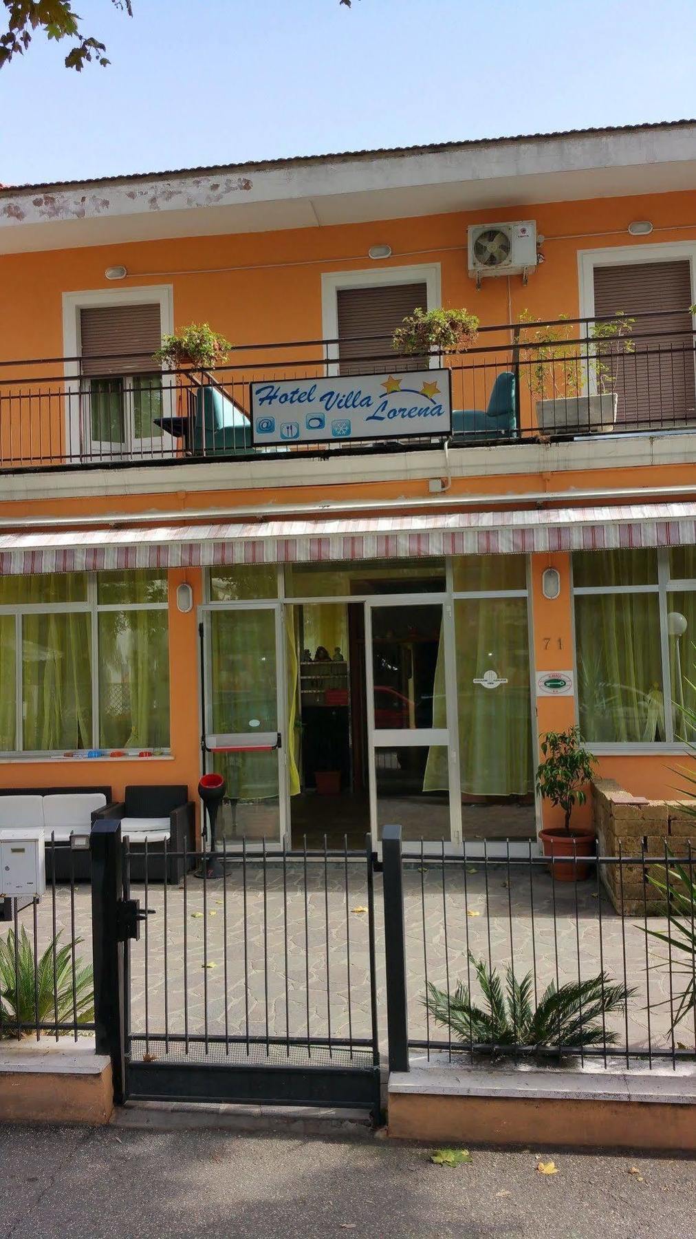 Hotel Villa Lorena Rimini Exterior photo